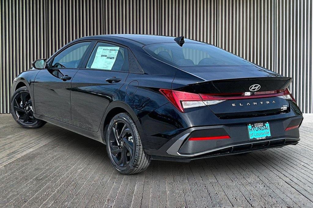 New 2026 Abyss Black Hyundai SEL Sport image 3