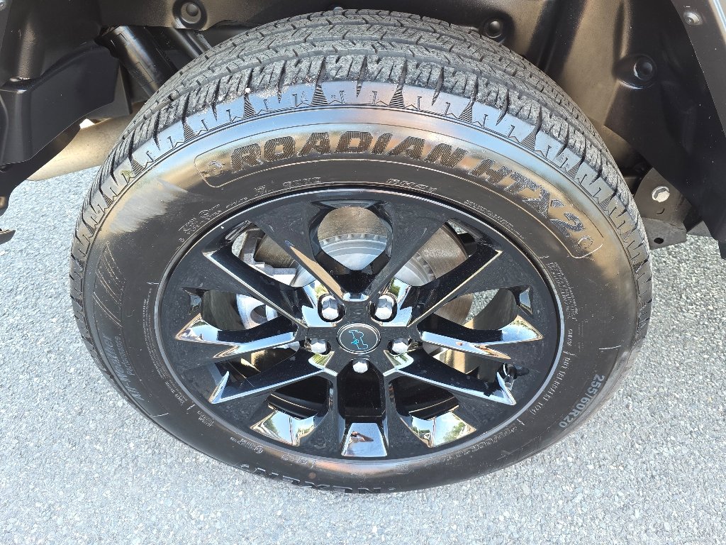 Certified Used 2025 Black Clear Coat Jeep Sahara 4xe image 27