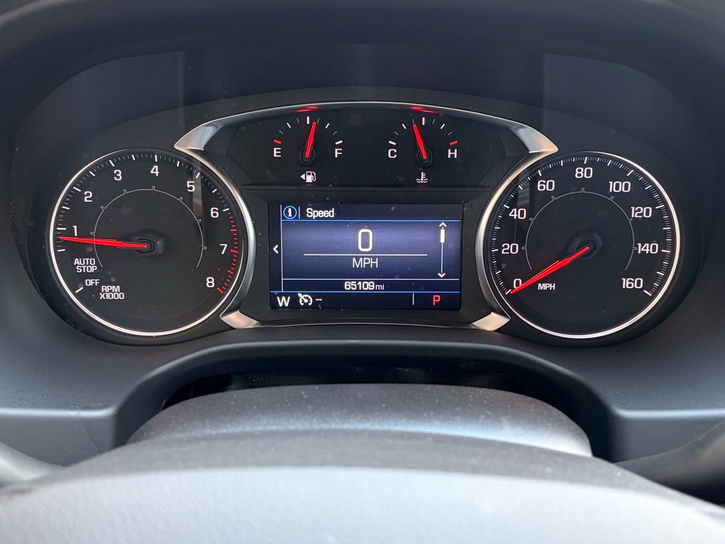 Used 2023 Summit White GMC SLE image 11