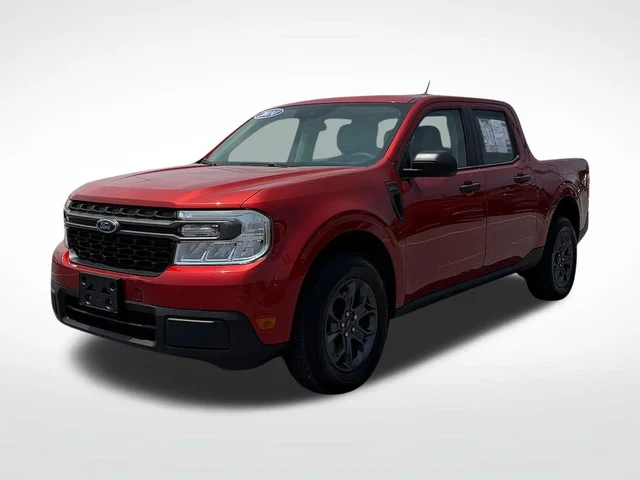 Pre-Owned 2024 Ford Maverick XLT FWD 4 Door Crew Cab Short Bed Truck