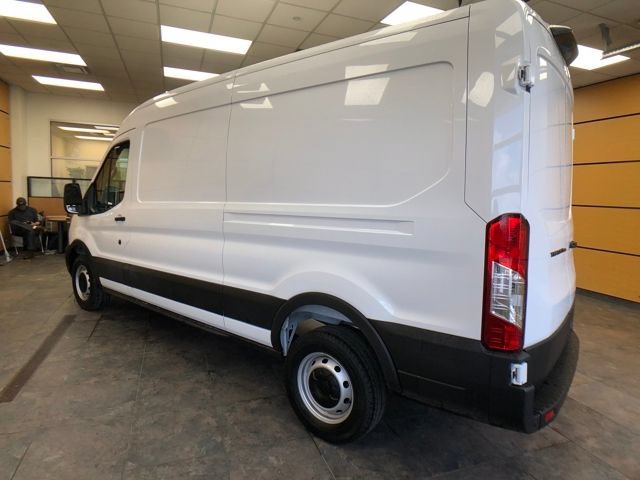 New 2026 Oxford White Ford Cargo Van image 5