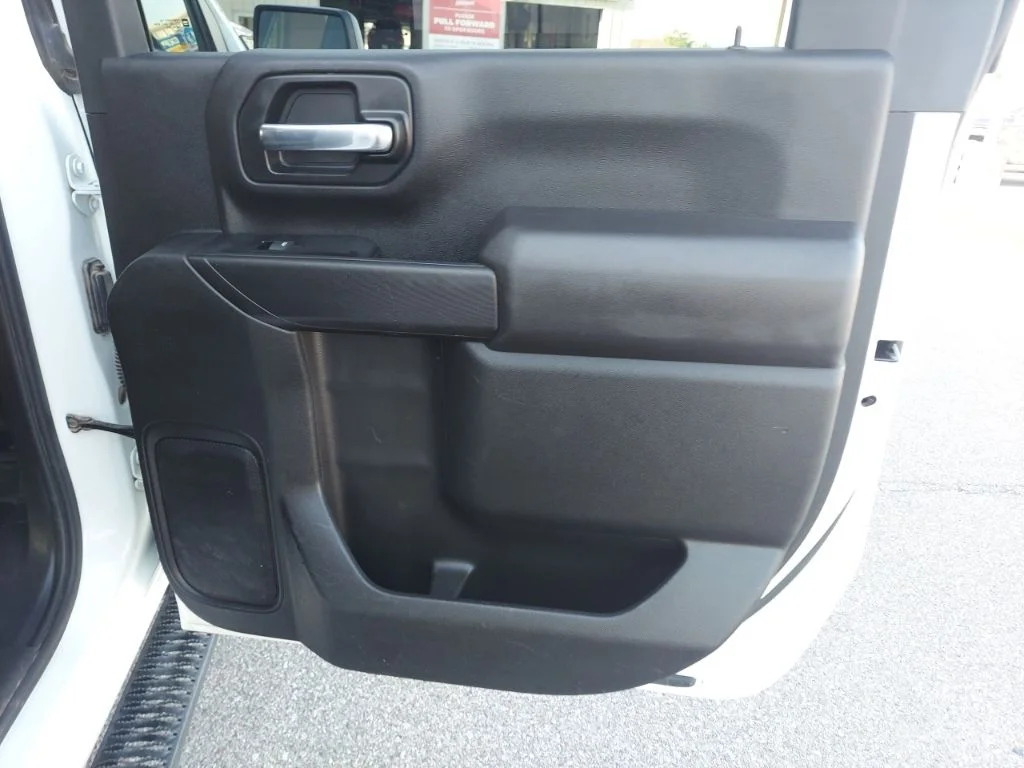 Used 2023 White GMC Pro image 31