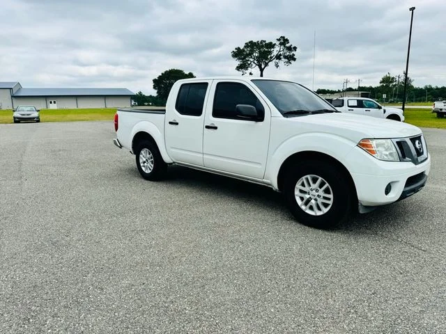 Used 2019 White Nissan SV image 9