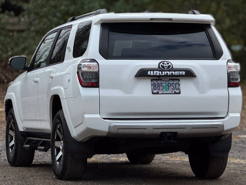 Used 2024 Ice Toyota TRD Off-Road Premium image 4