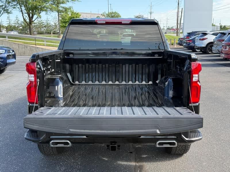 Used 2024 Black Chevrolet RST image 7
