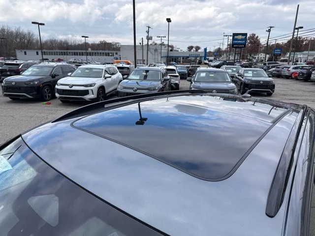 2026 Volkswagen Tiguan SE R-LINE BLACK - Photo 17