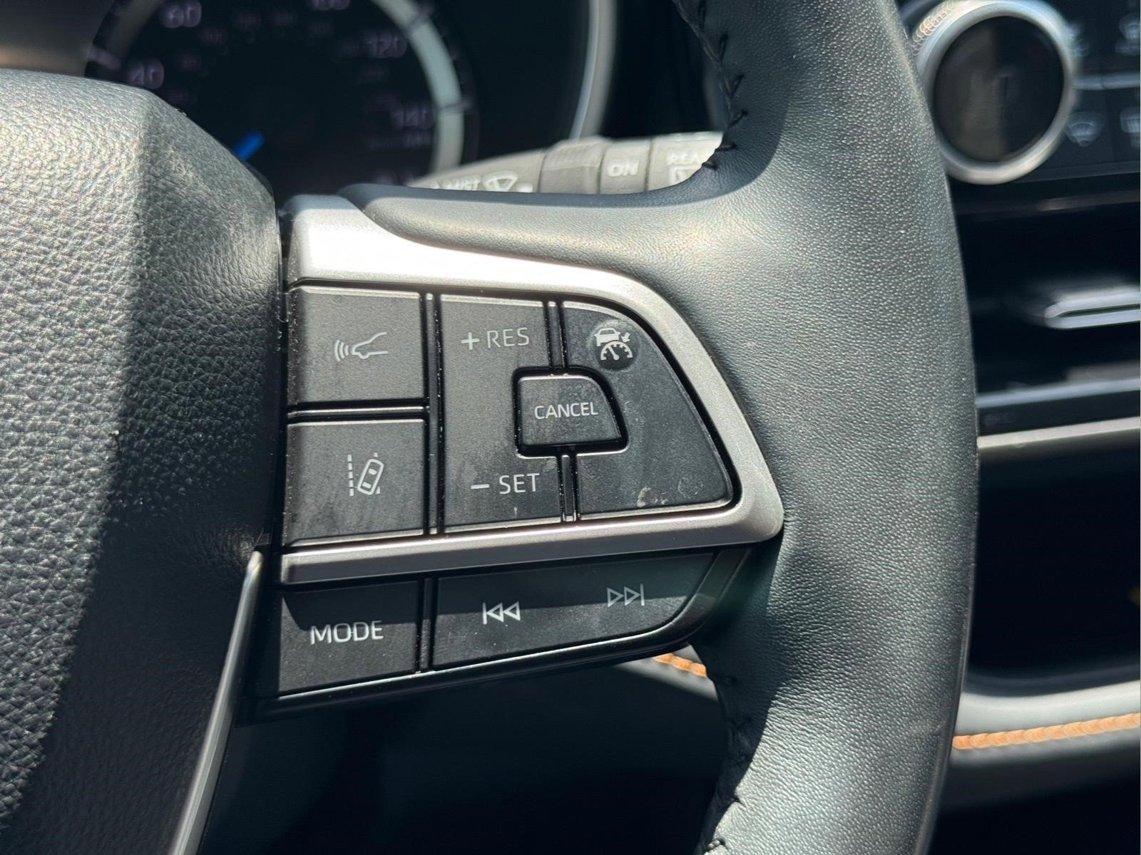 Used 2023 Gray Toyota Hybrid Bronze Edition image 23