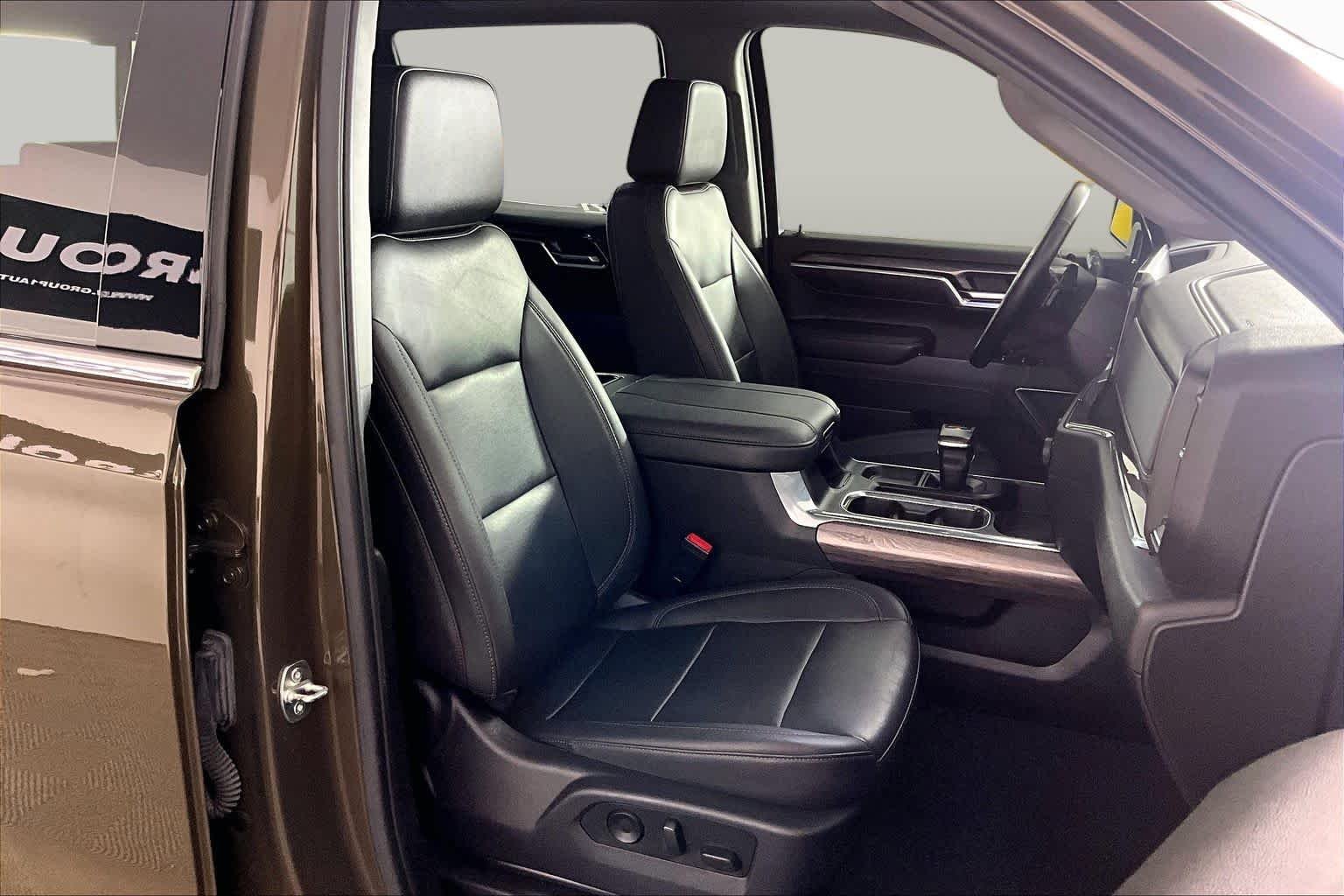 2023 Chevrolet Silverado 1500 LTZ - Photo 9