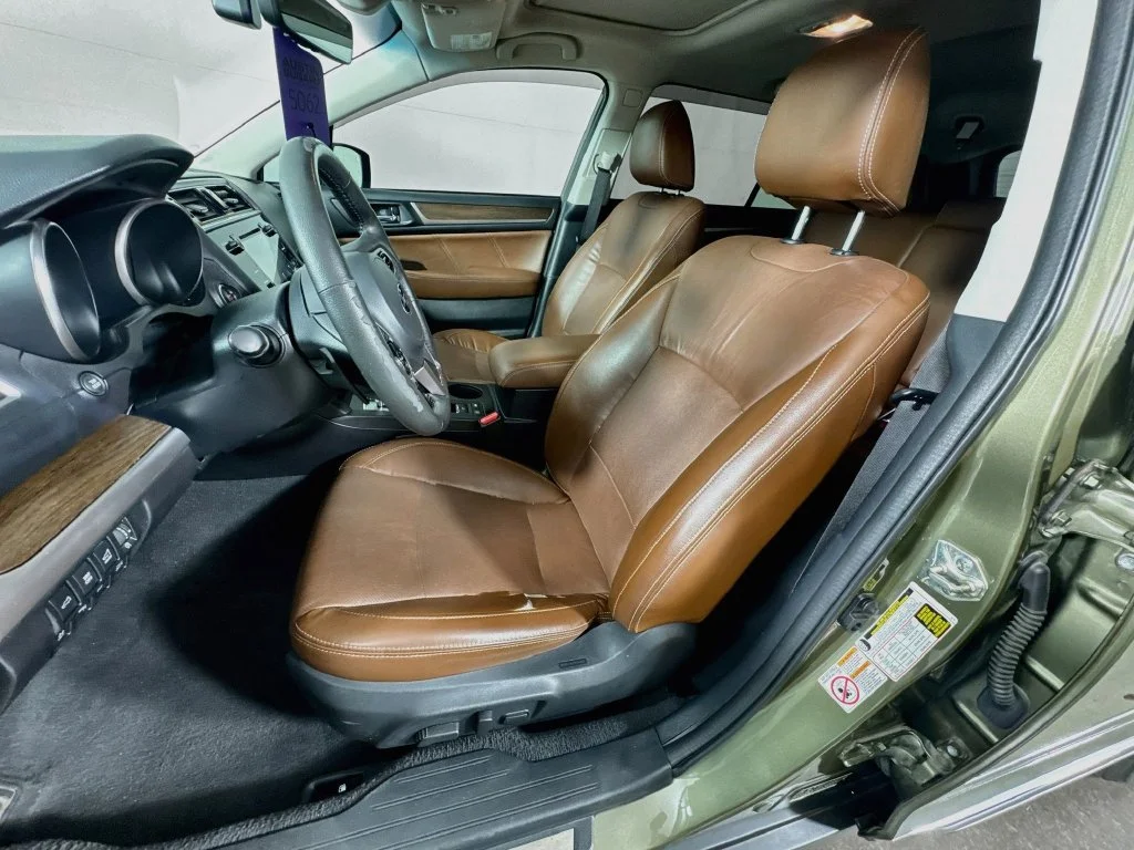 Used 2017 Green Subaru 3.6R image 25