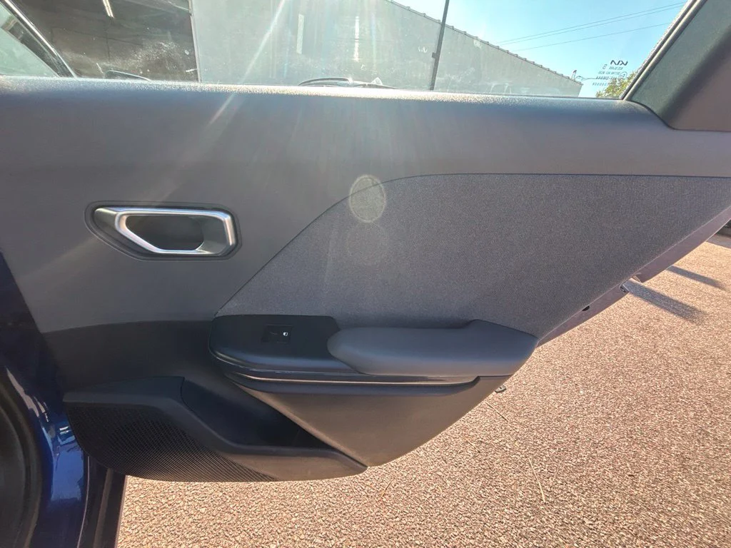 Used 2025 Blue Kia EX image 21