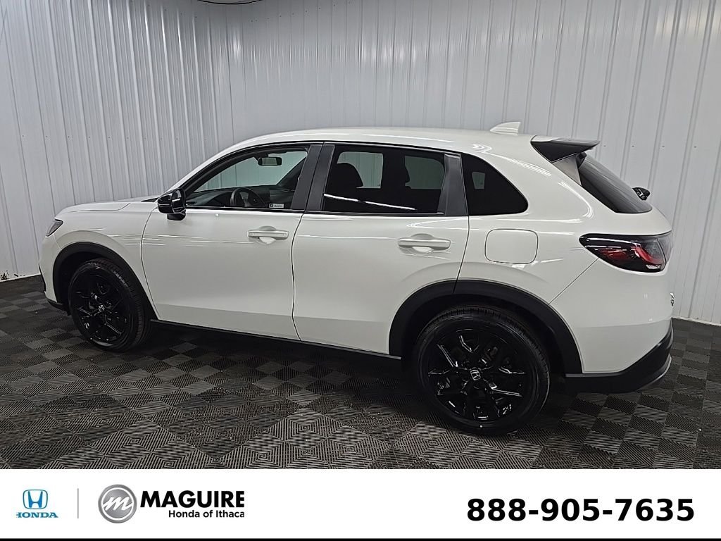 Used 2024 White Honda Sport image 4