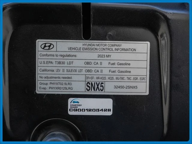 Used 2023 Black Hyundai SEL image 27