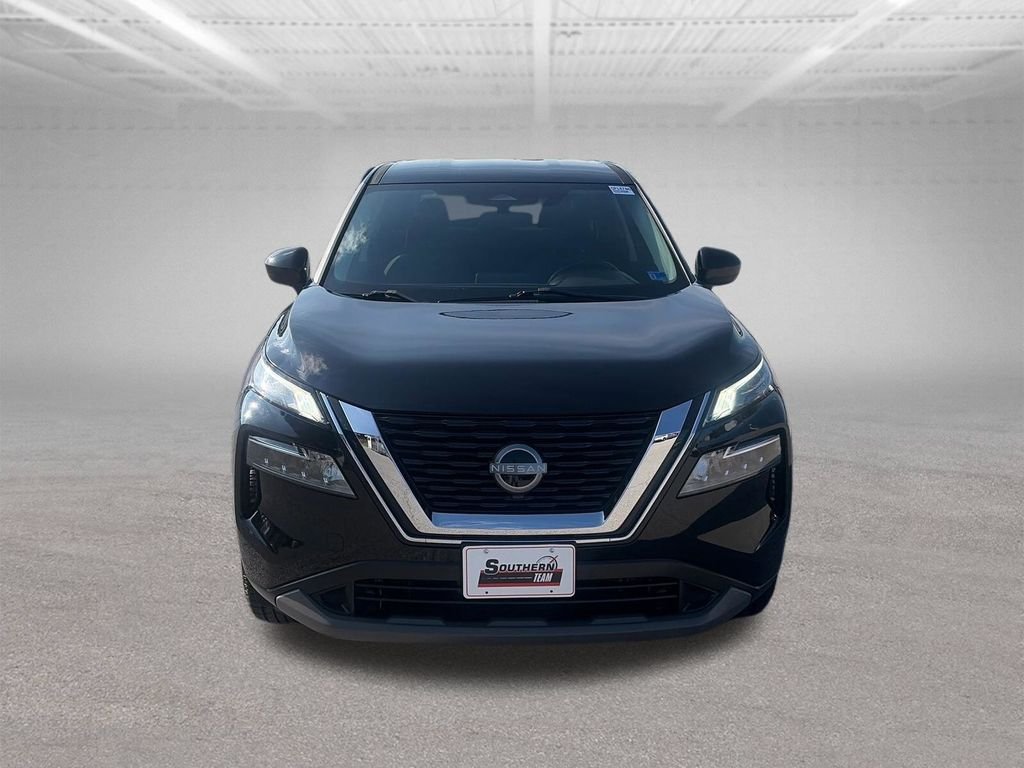 Used 2023 Black Nissan SV image 9