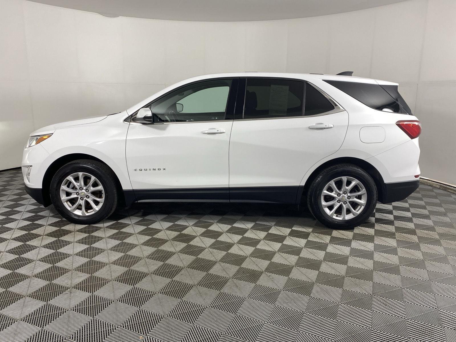 Used 2019 Summit White Chevrolet LT image 12