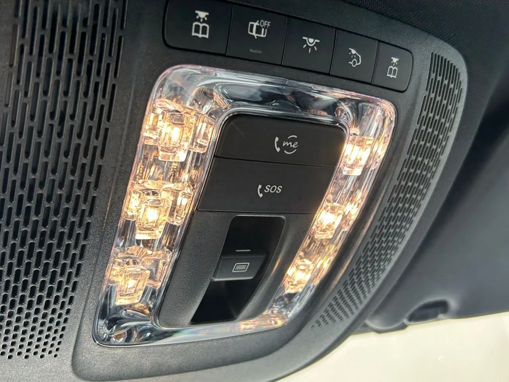 Used 2025  Mercedes-Benz GLE 450e image 24
