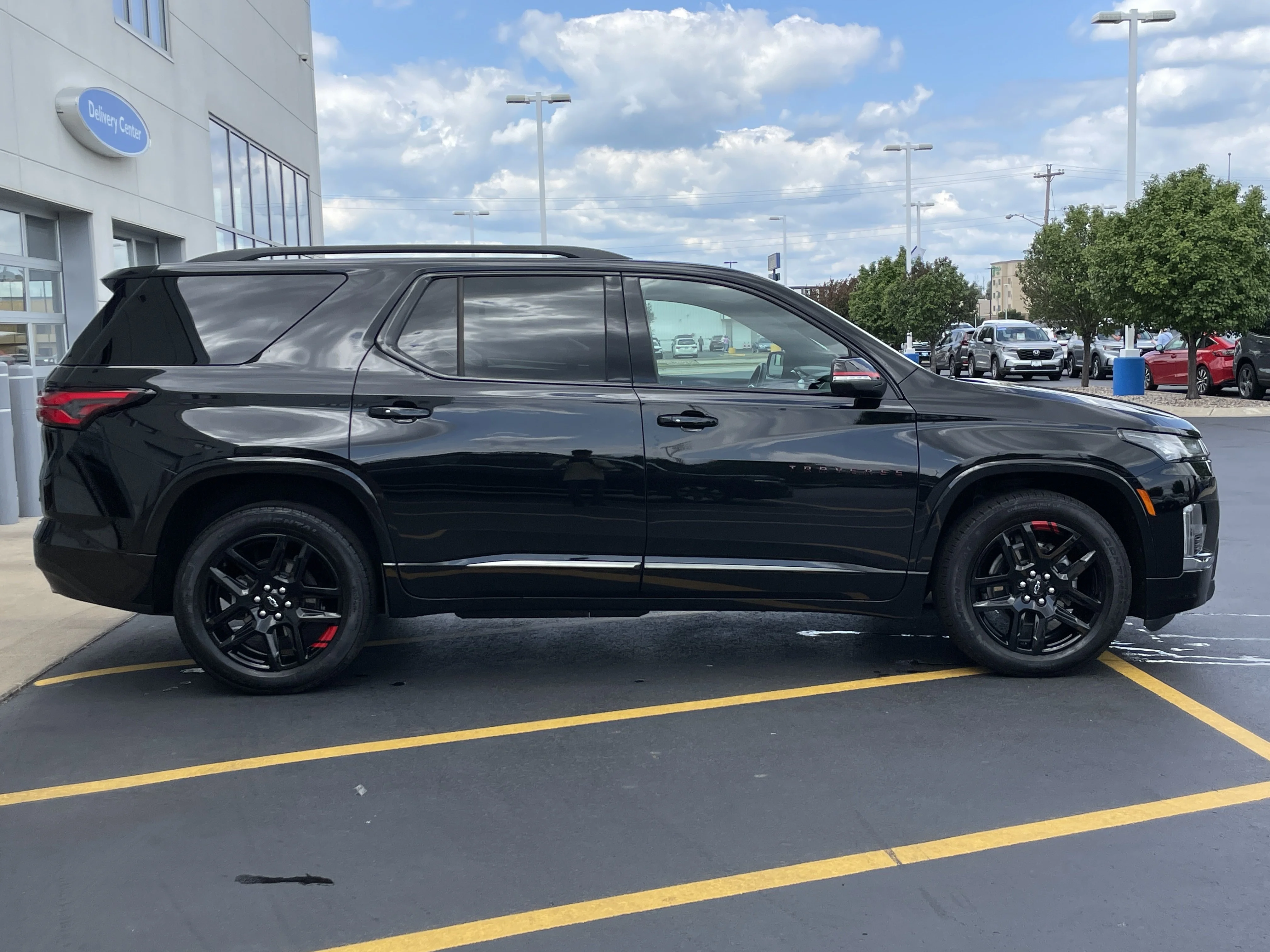 Used 2022 Mosaic Black Metallic Chevrolet Premier image 8