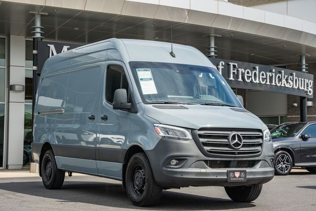 2024 Mercedes-Benz Sprinter 2500 144 WB HO's photo