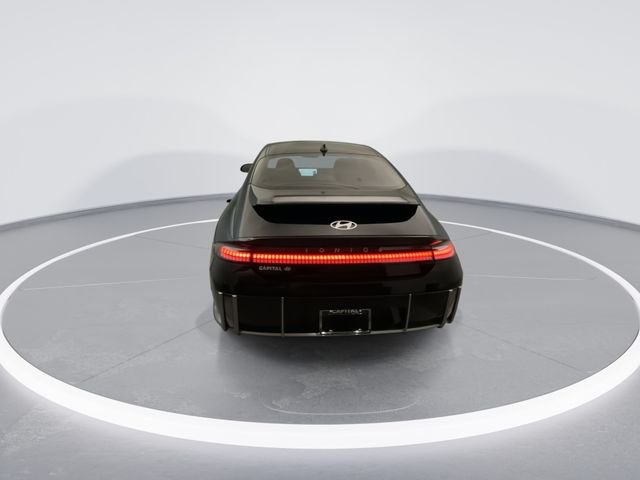 Used 2024 Black Hyundai SEL image 5