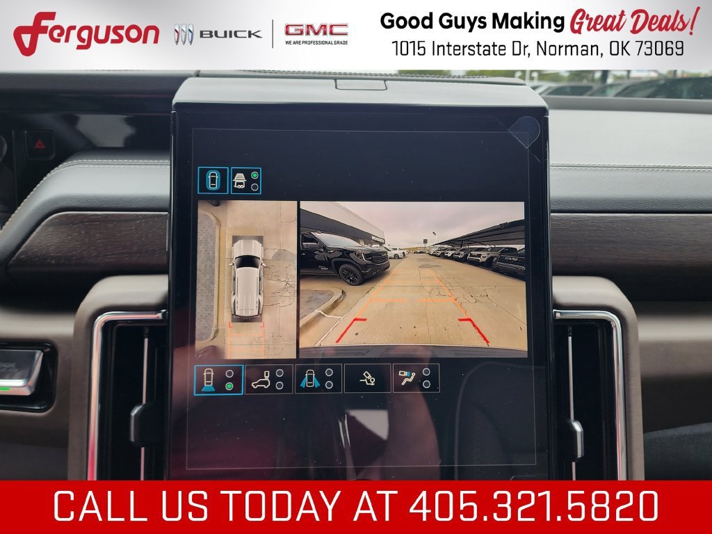 2026 GMC Yukon Denali Ultimate - Photo 32