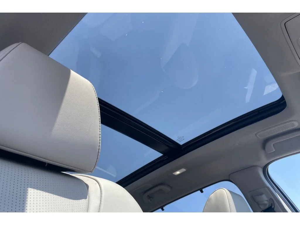 Used 2026 SOLAR SILVER ME Acura w/Technology Package image 20