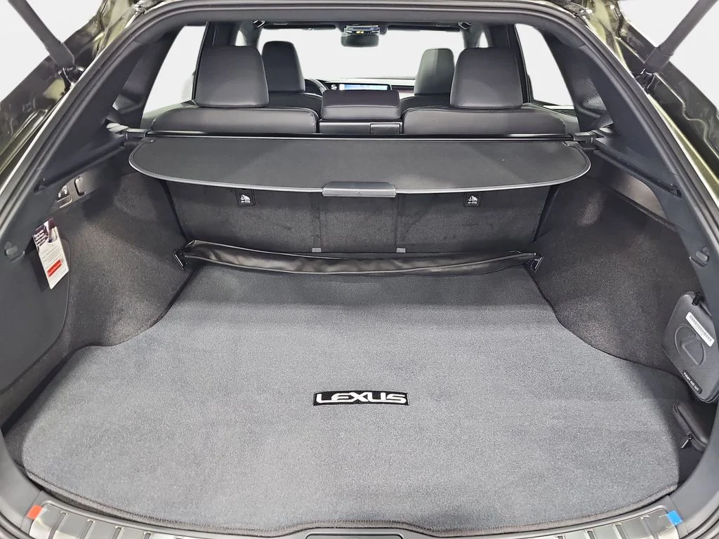 New 2026 Nori Green Pearl Lexus PREMIUM PLUS image 10