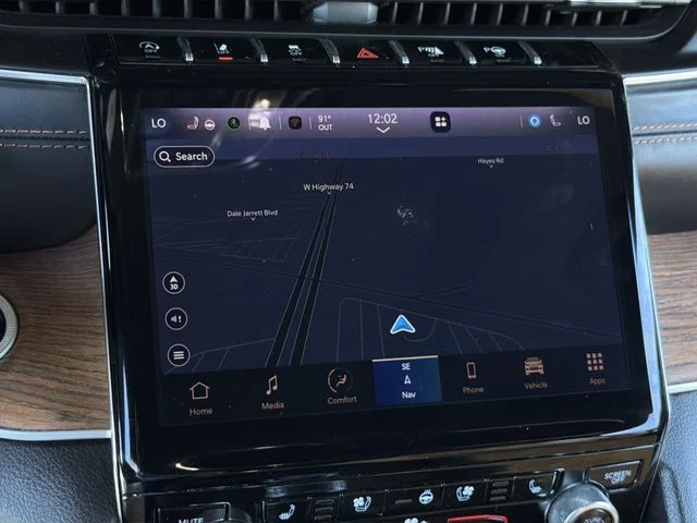 Used 2022 Black Jeep Summit image 24