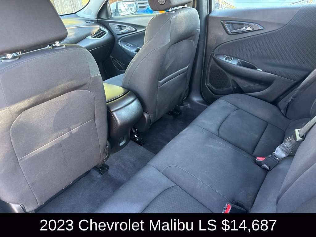 Used 2023 Summit White Chevrolet LS image 13