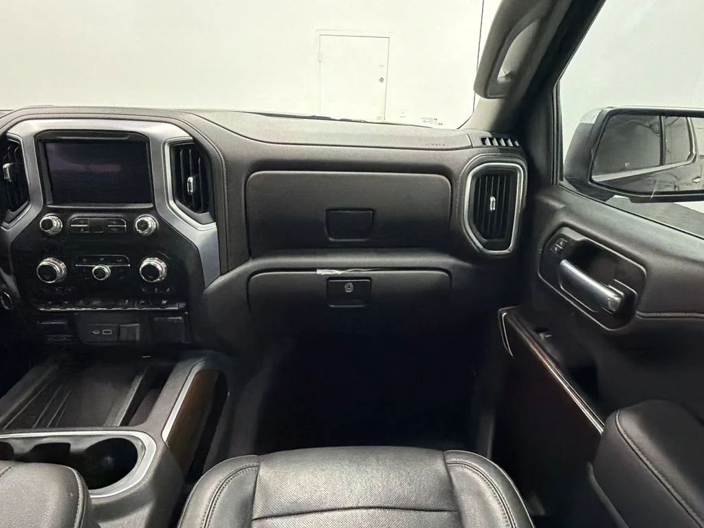 Used 2019 Onyx Black GMC SLT image 29