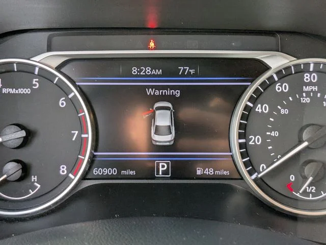 Used 2023 Silver Nissan SV image 32