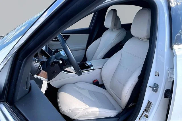 Used 2024 White Mercedes-Benz C 300 image 27