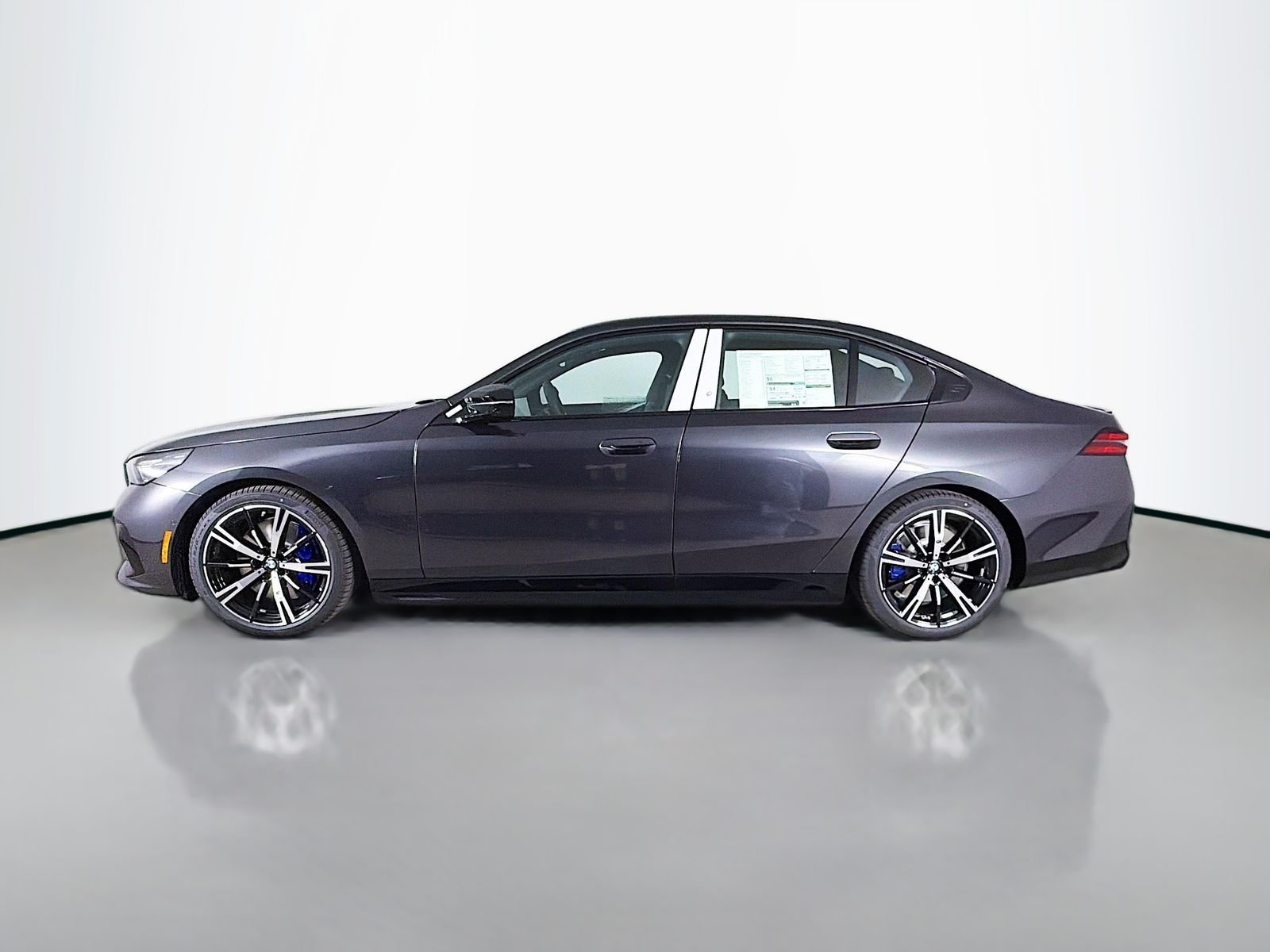 New 2026 Dark Graphite Metallic BMW M60 image 4