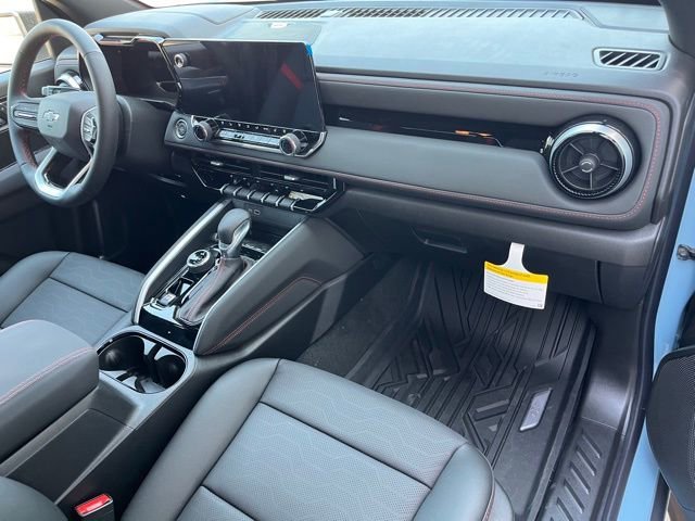 2025 Chevrolet Colorado Z71 - Photo 17