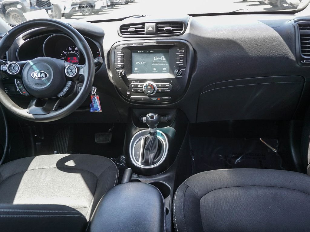 Used 2019 White Kia Plus image 11