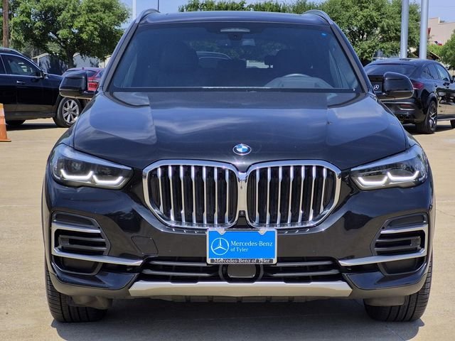 Used 2023 Black Sapphire Metallic BMW xDrive40i image 2