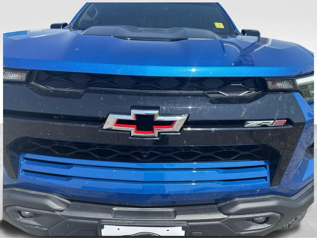 Used 2024 Glacier Blue Metallic Chevrolet ZR2 image 16