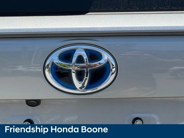 Used 2024 Silver Toyota XLE Premium image 7