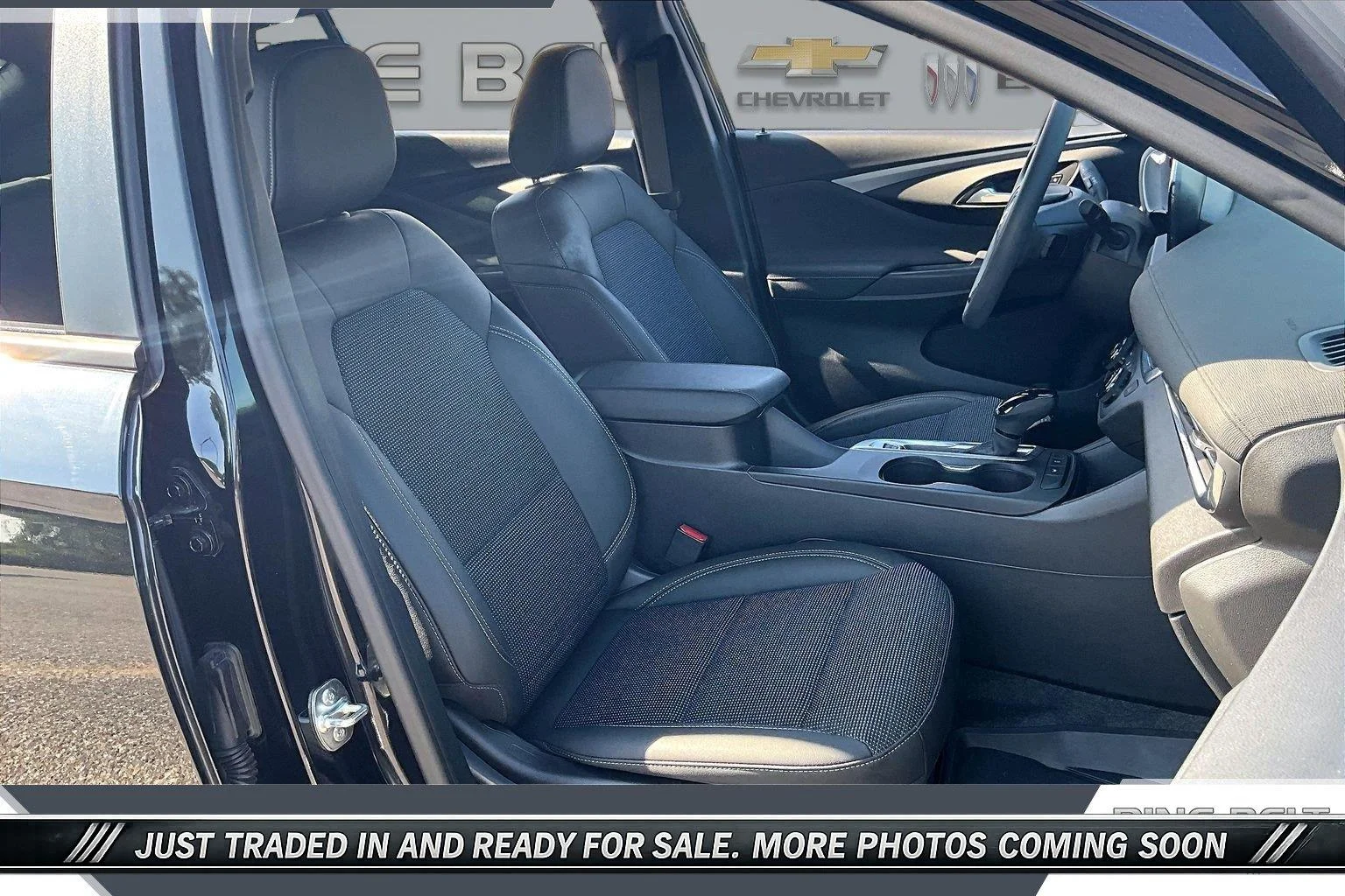 Used 2025 Ebony Twilight Metallic Buick Preferred image 6