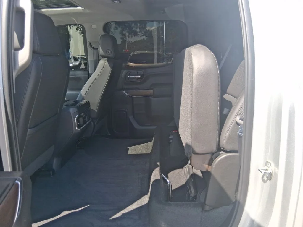 Used 2019 Silver GMC SLT image 16
