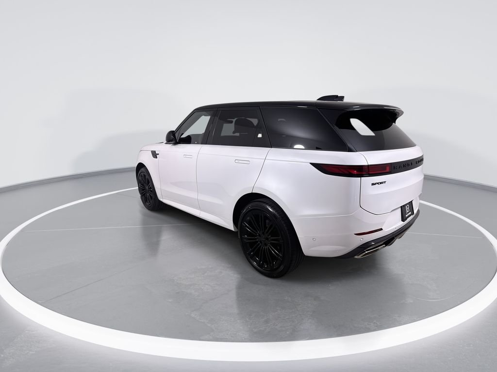 New 2026 OSTUNI PRL WHT Land Rover Dynamic SE image 6