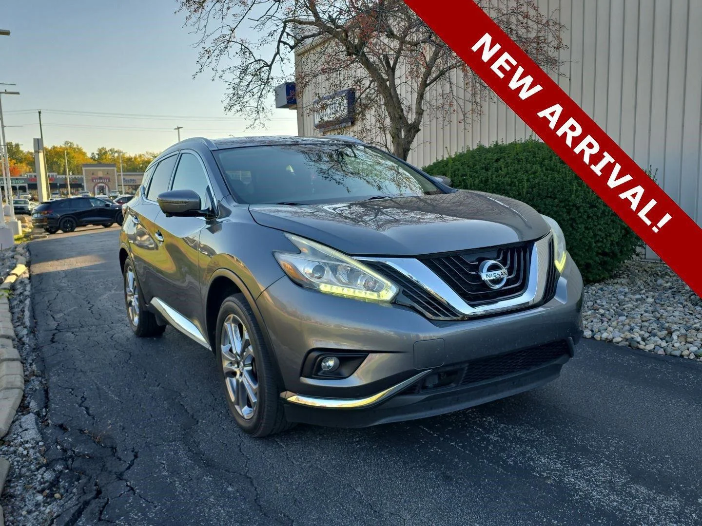 Used 2018 Gun Metallic Nissan Platinum image 1