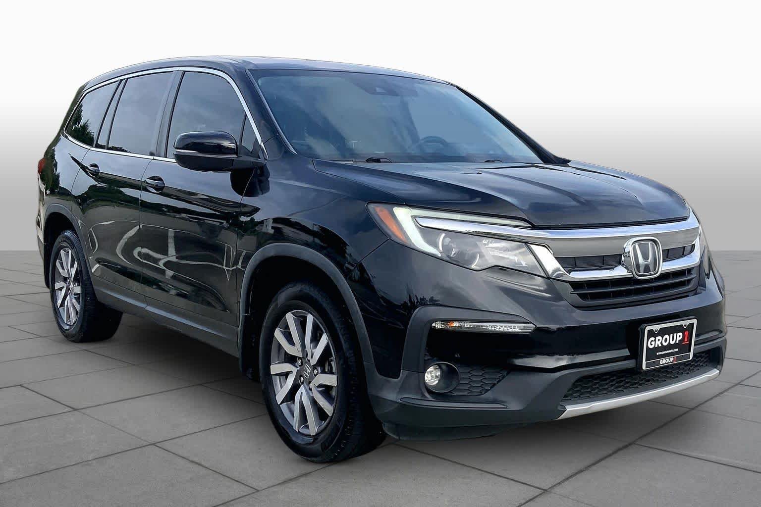 Used 2020 Crystal Black Pearl Honda EX-L image 3