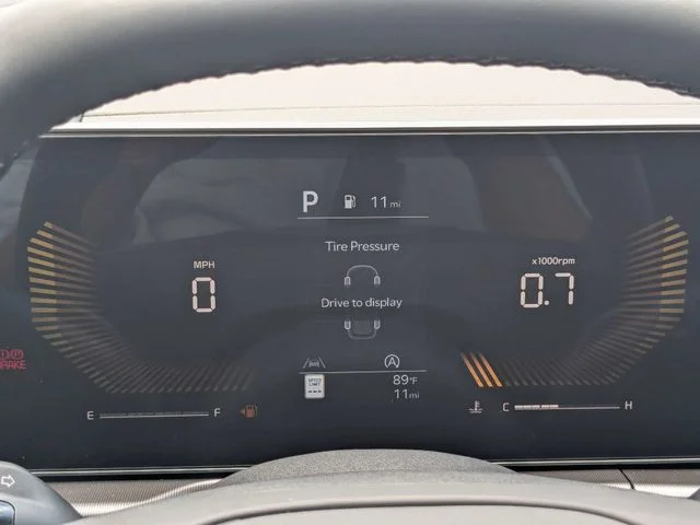 New 2026 Wolf Gray Kia EX image 31