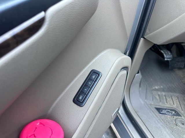 Used 2018 PEPPERDUST METALLIC Chevrolet LT image 29