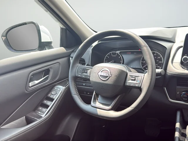 New 2026 Everest White Pearl TriCoat Nissan SV image 38