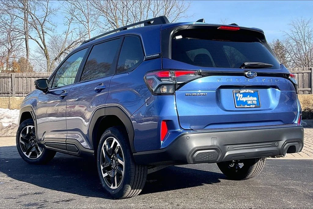 New 2026 DAYBREAK BLUE PEARL Subaru Limited image 3