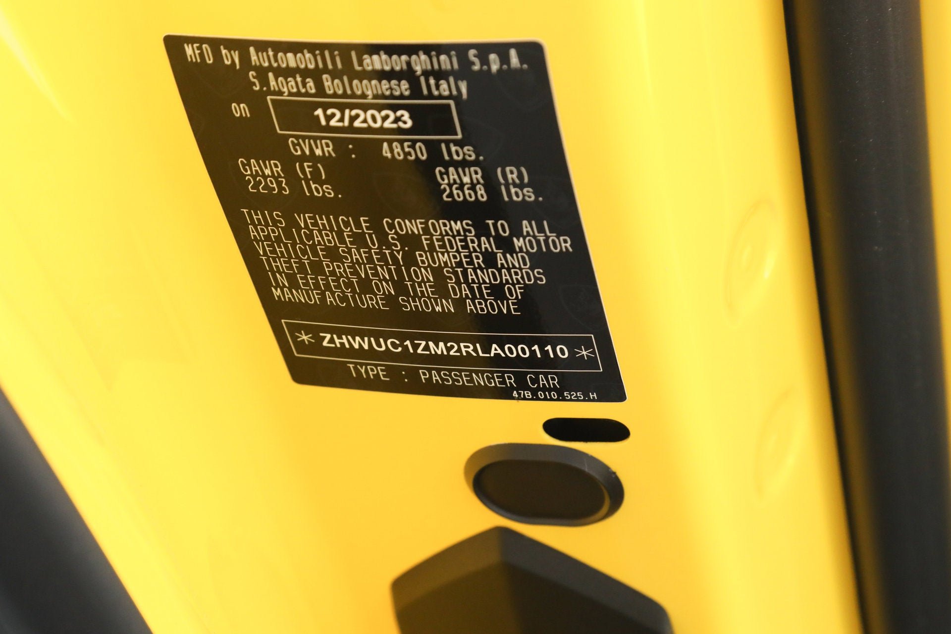 2024 Lamborghini Revuelto Base - Photo 44