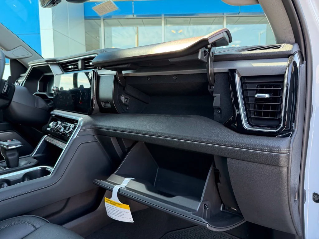 2026 GMC Sierra 1500 Denali - Photo 17