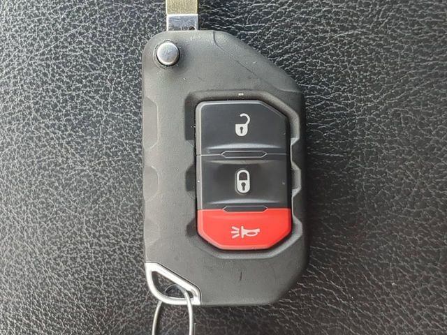 Used 2024 Gray Jeep Sport S image 32