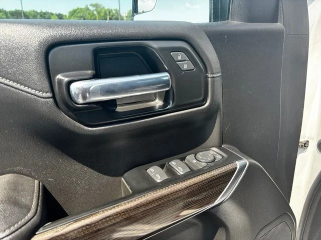 Used 2021 Beige Chevrolet RST image 16
