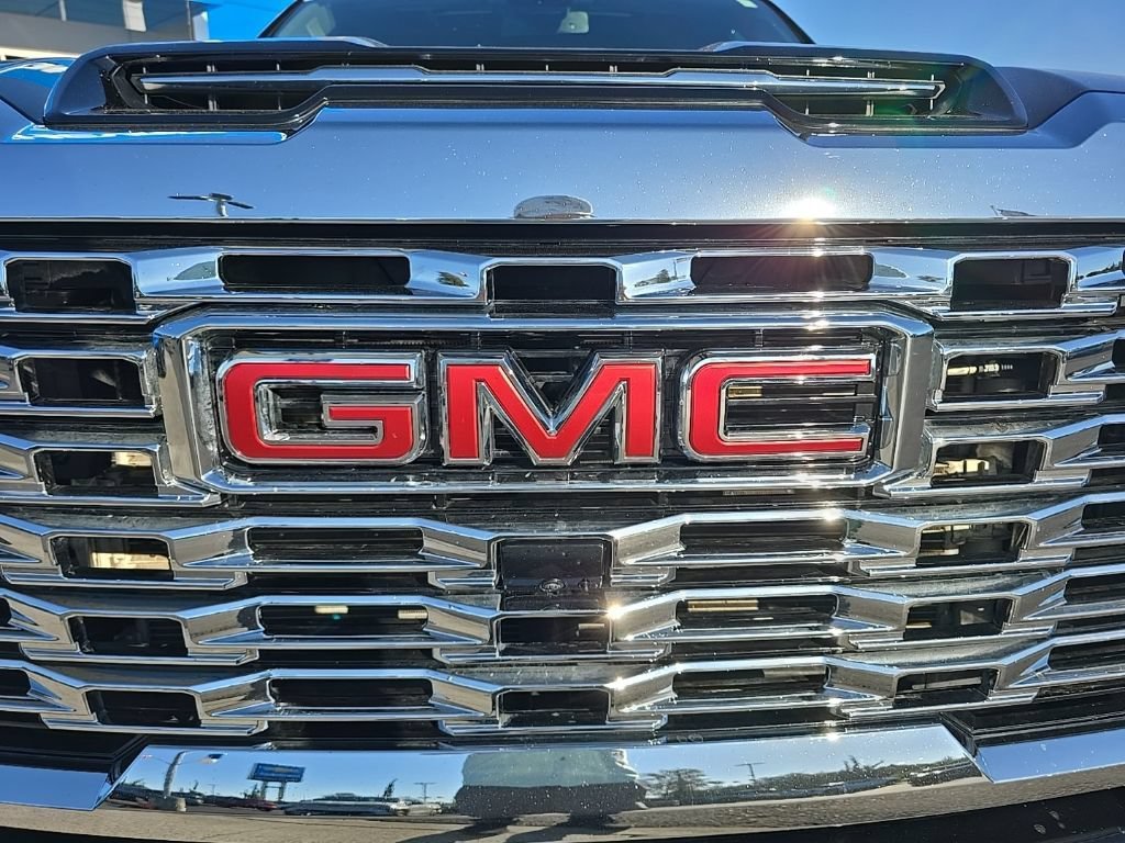 2025 GMC Sierra 3500HD Denali - Photo 36